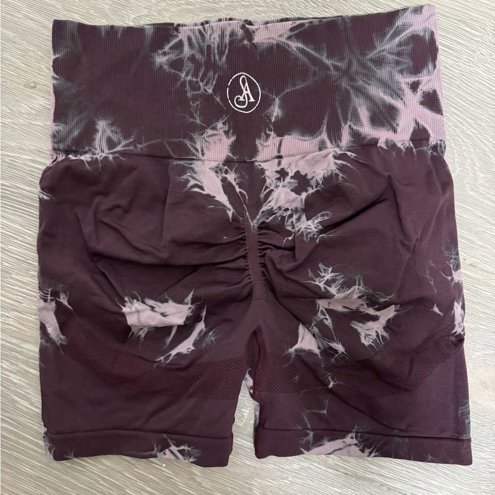 Allure the brand Mahogany Marble Shorts Small - Picture 2 of 4